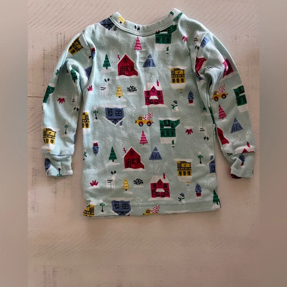 GAP Kids‎ Pajama Set Size 6-13 months organize cotton Holiday Winter Print